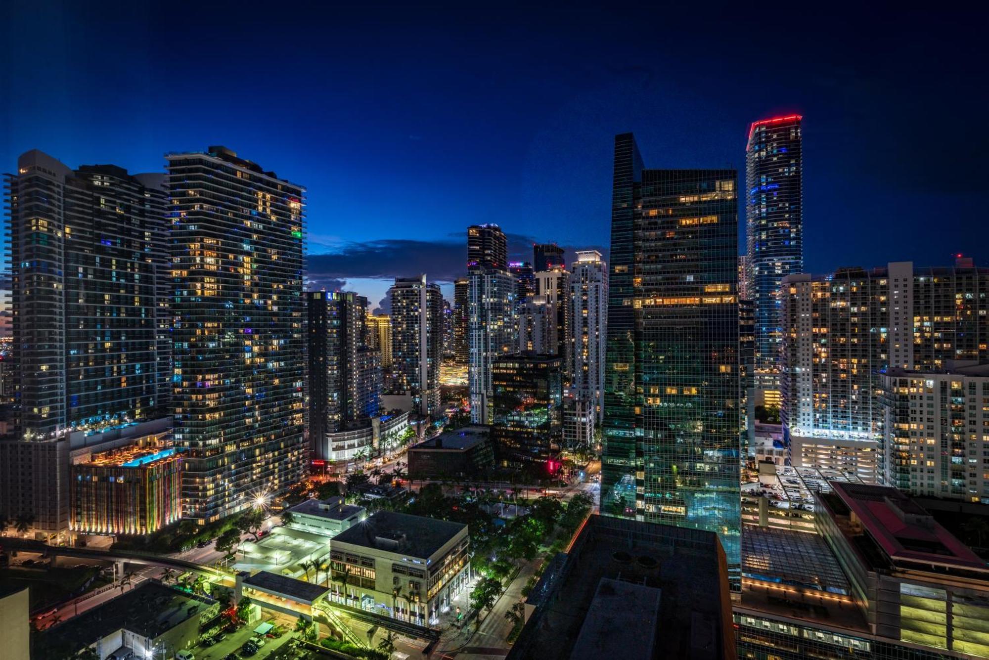 2 Bedroom Or King Studio Suites Four Seasons Hotel Miami Free Wi-Fi & Free Parking Exteriör bild
